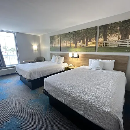Days Inn By Wyndham Adel I-75 Esterno foto