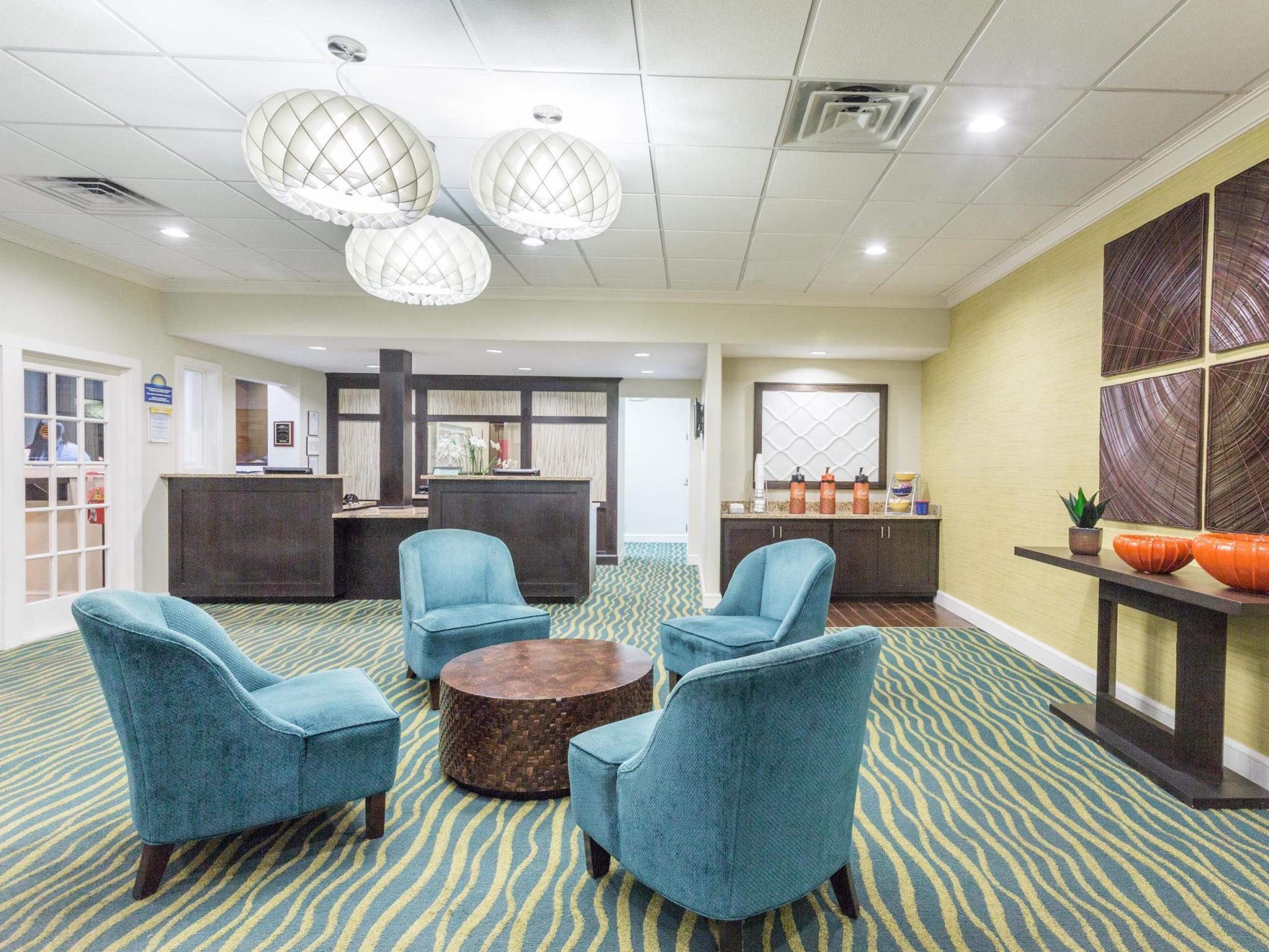 Hotel Days By Wyndham I-75 Adel