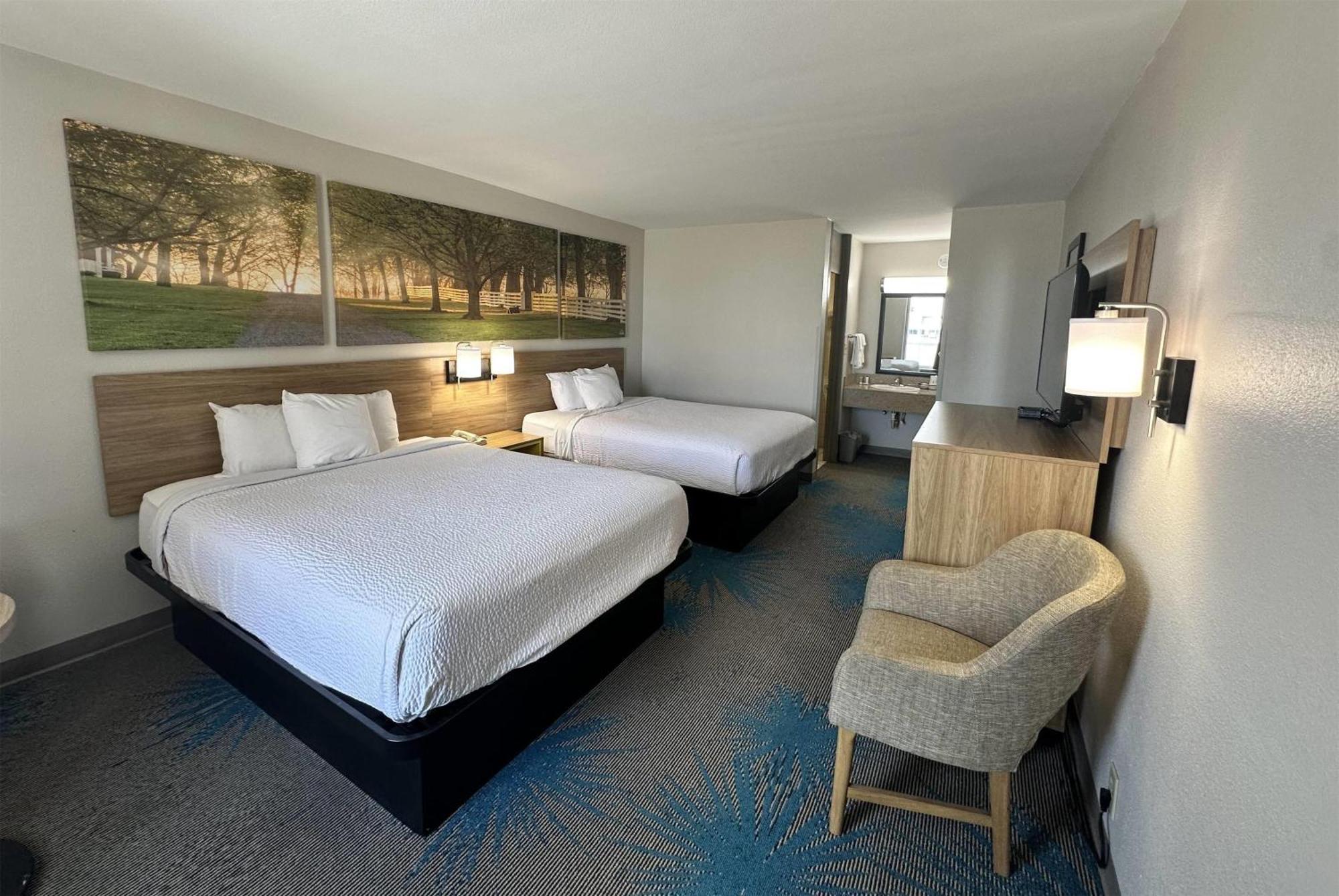 Days By Wyndham I-75 Hotel