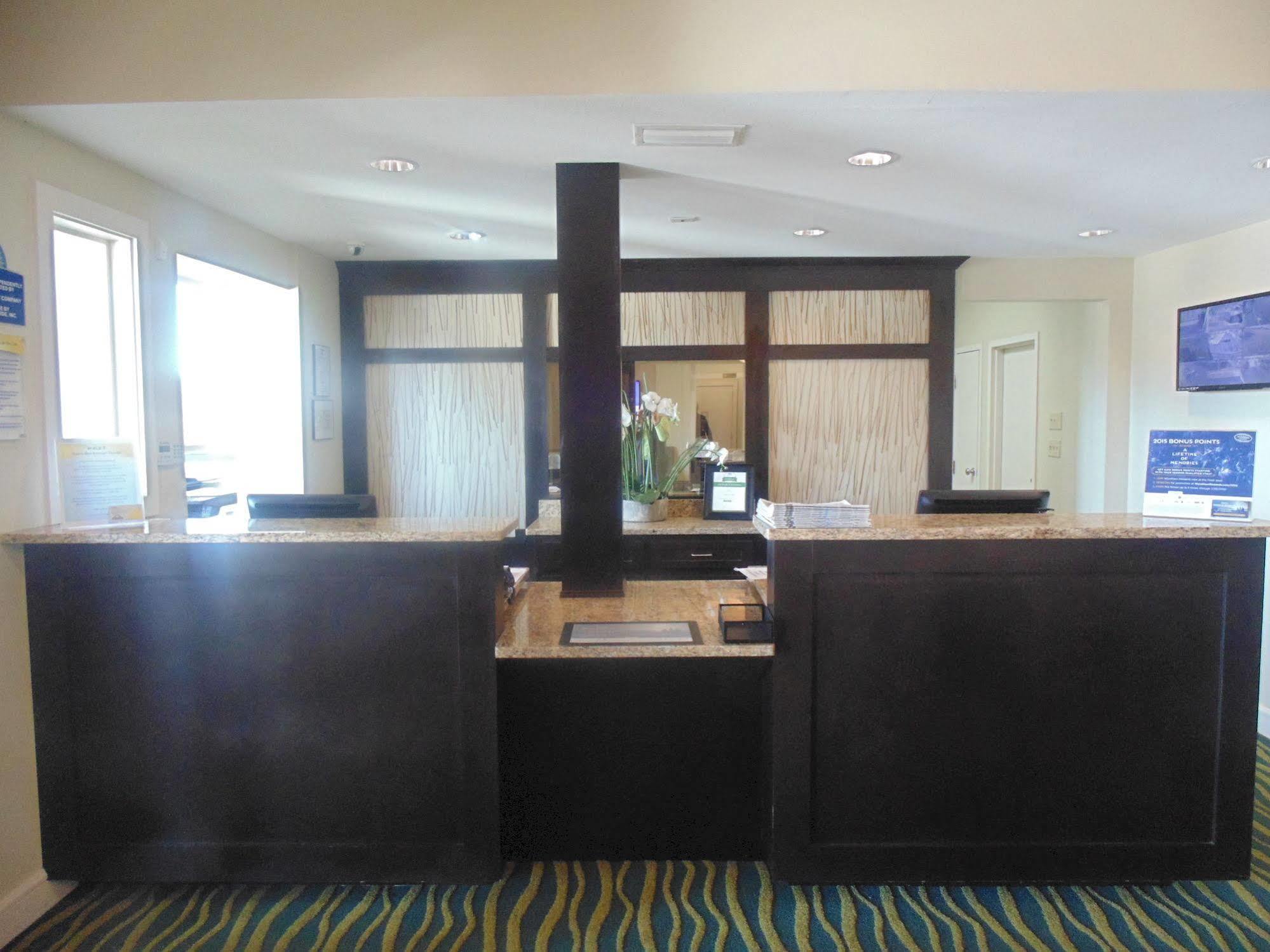 Hotel Days By Wyndham I-75